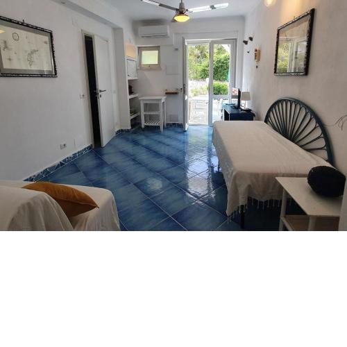 Marbnb Appartamenti Ponza Centro porto Appartamento Palma