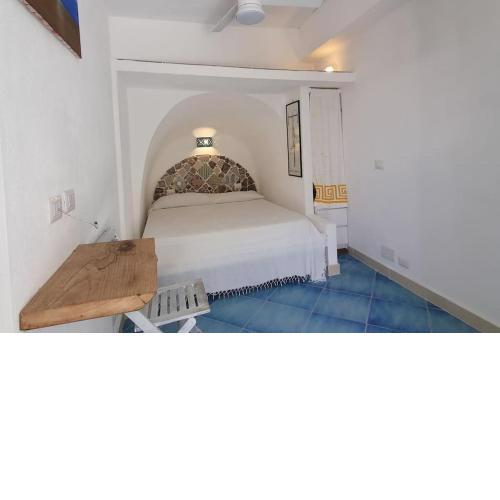 Marbnb appartamenti Ponza Centro porto Appartamento Zan
