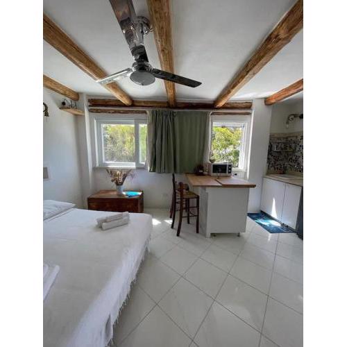 Marbnb Appartamenti Ponza Centro porto Casa Luisa