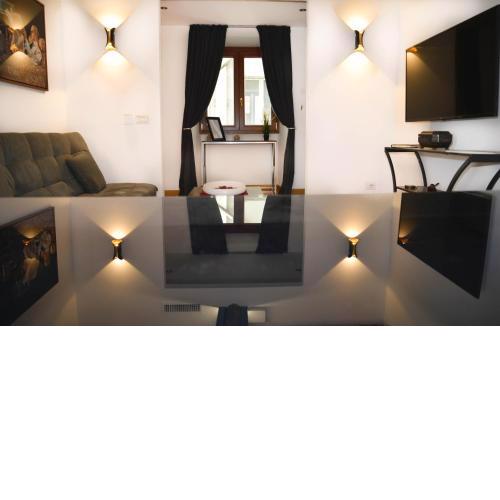 Marco Aurelio apartment