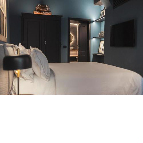 MARCOS suites