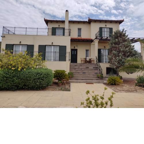MARFAIA - VILLA BY THE SEA