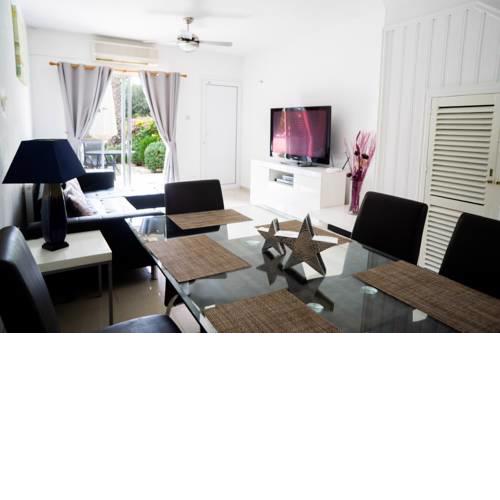 Margarita Gardens-Maisonette