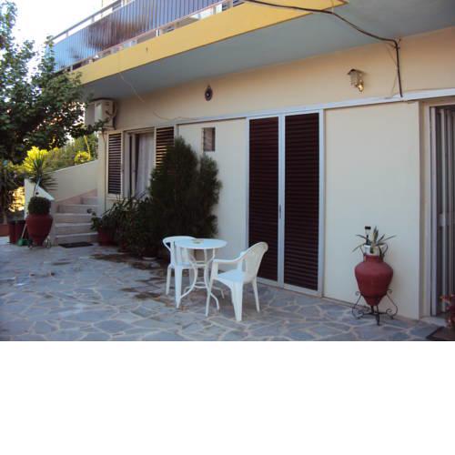 Maria Pantermou Rooms