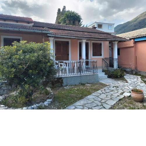 MARIA ROSSA APARTMENTS