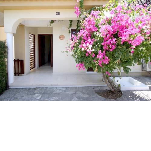 Maria Villa