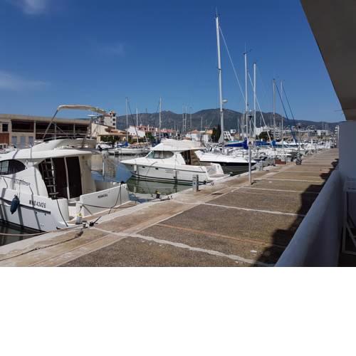 Marina 2