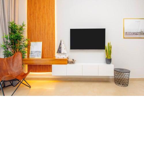 Marina Elite:1BR Seafront Luxury