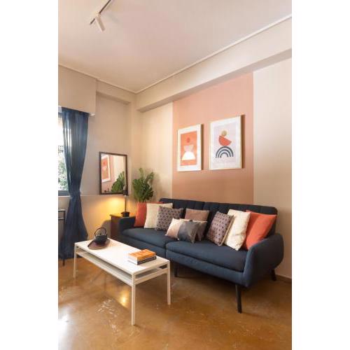 Marina Zeas apartment by the sea