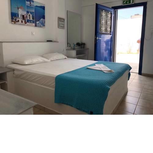 Marina's Studios Serifos