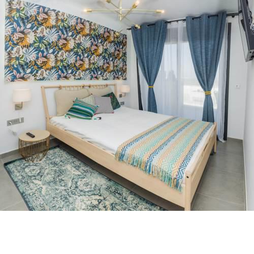 Marine y Chrome Sea View Apartment