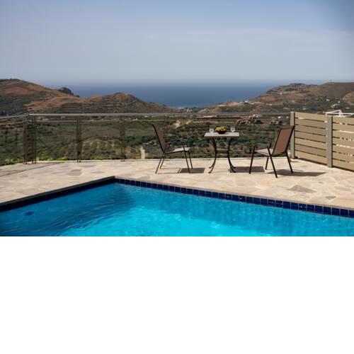 Mariou Hillview Villa with pool