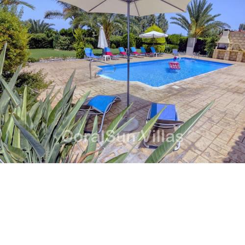 Marlin Beach Front Luxury Villa - 4 Bedrooms
