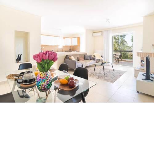 Marousi 3 Bd Comfortable Apt A2 (MAR079)