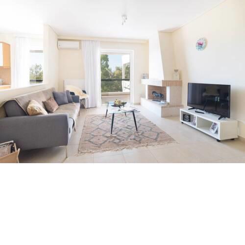 Marousi 3 Bd Comfortable Apt B2 (MAR079)