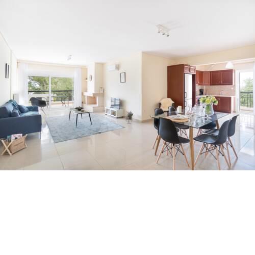 Marousi Secluded Apt B2- next to Athens Olympic Stadium (MAR078)