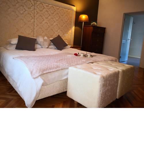 Marta Studios and Apartment