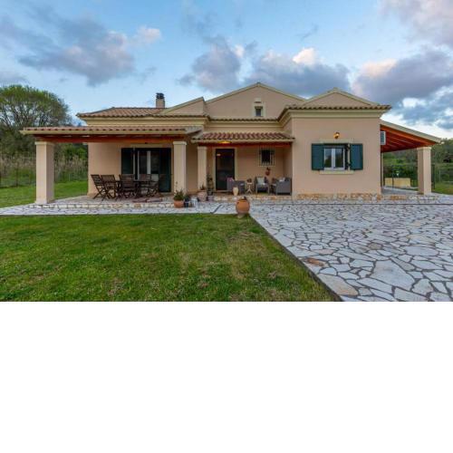 MARTHA’S VIP Villa
