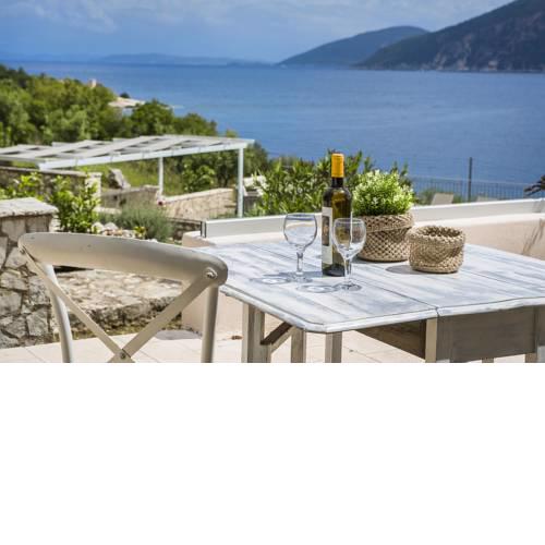 Martini Waterfront Suites