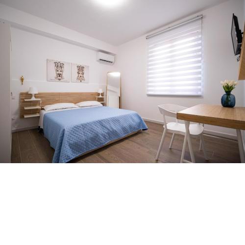 Matilde’s Holiday House