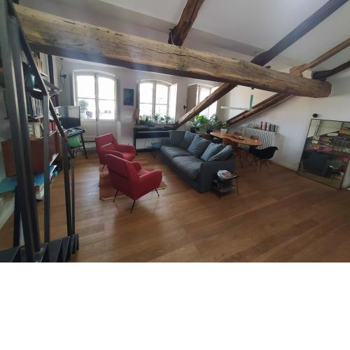 MAVI'S ATTIC