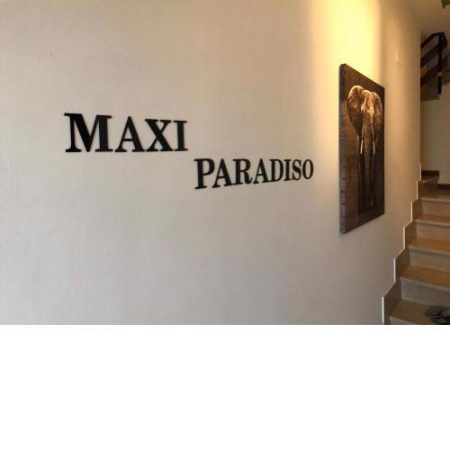 Maxi Paradiso