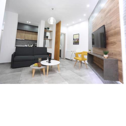 Maya Luxury Suites