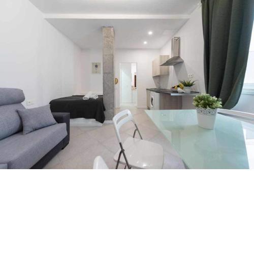 MCD Hermoso estudio a unos pasos de la playa AQ33