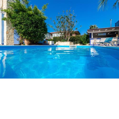 Mediterranean Charm