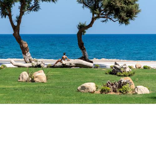 Melia Artemis SeaFront Villa, an Evanescence Sea Retreat