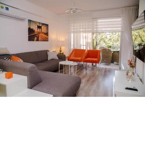 Melini Suites Boutique Apartment