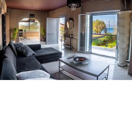 'Meltemi' beach House
