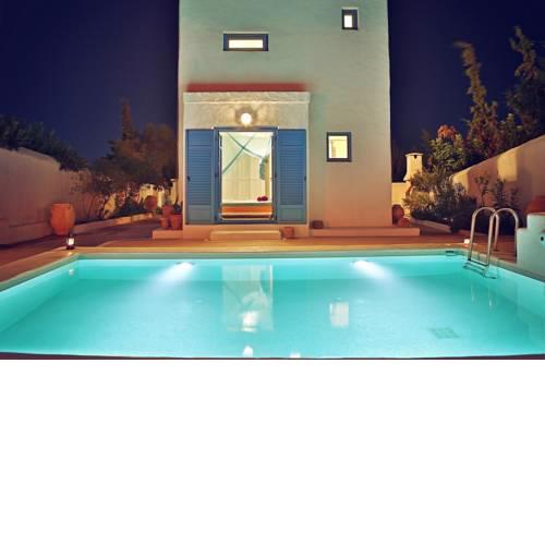 Meltemi Breeze Pool House