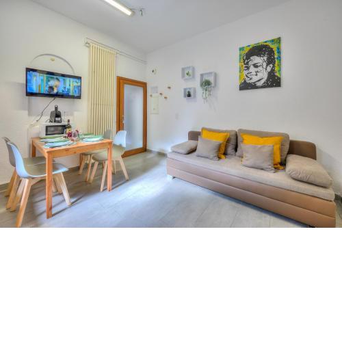 Mendrisio Corte - Happy Rentals