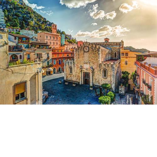 Meravigliosa Casa sul Corso di Taormina