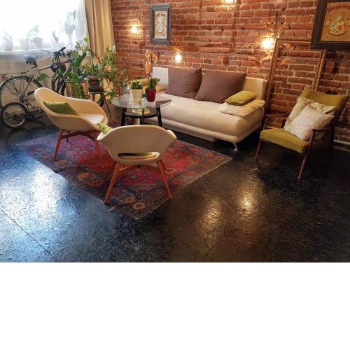 Mercy Street Apartment