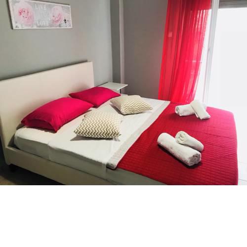 Merilyn central apartment
