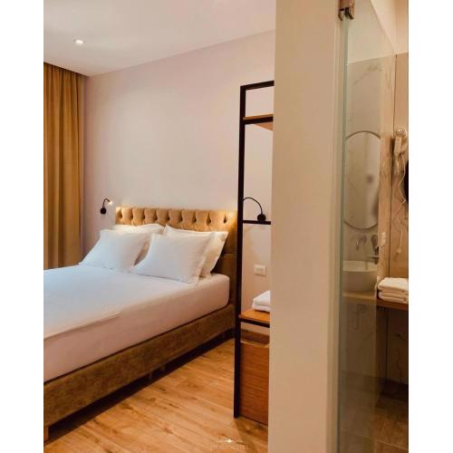 Merly Hotel
