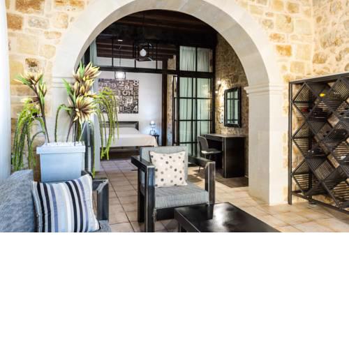 Metal & Stone Arthouse