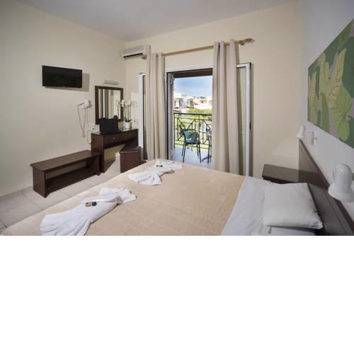 Metaxa Apartments