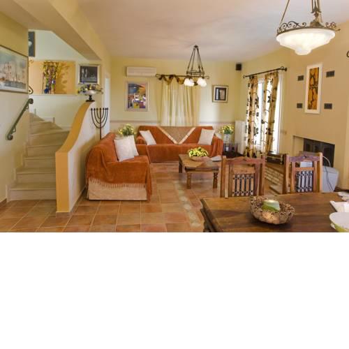 Metaxata Villa Sleeps 6 Pool WiFi
