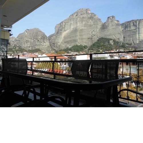Meteora Panorama at the city Center