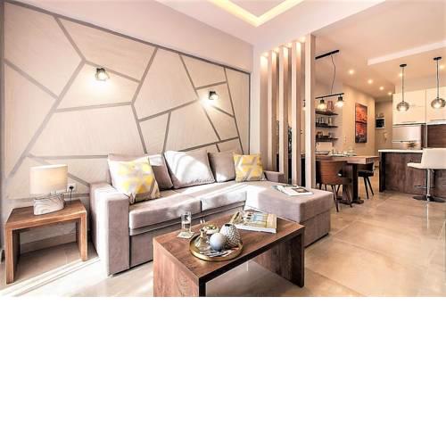 Metro Apartment