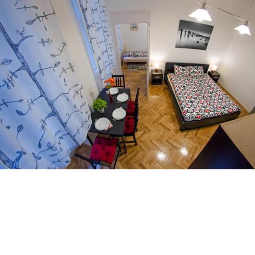 MetrOflat Apartments B18