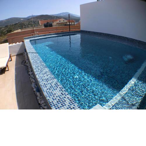 METROPOLIS Argostoli House/villa with garden & pool-jacuzzi