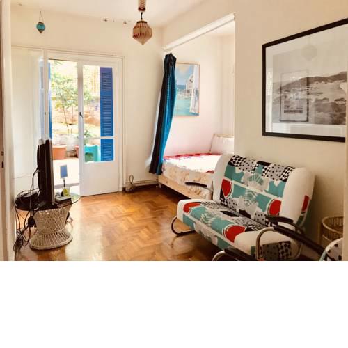 Mets charming apartment with garden