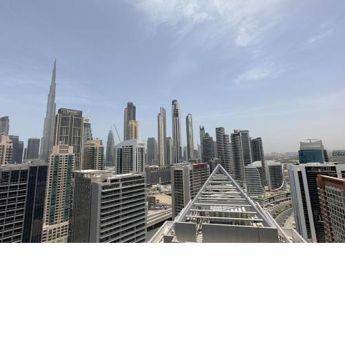 MH- Lovely 1 BHK Burj Khalifa View Ref- 26017