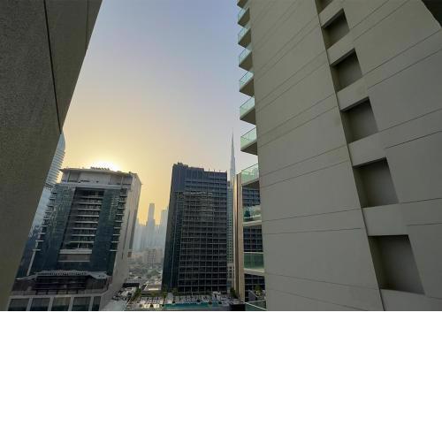 MH-Lovely 1BHK City View in Reva Residence Ref 8002