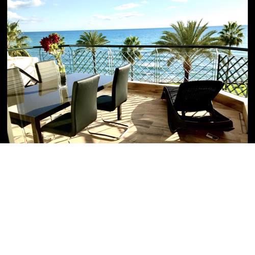 MI CAPRICHO A17 - Beachfront Apartments