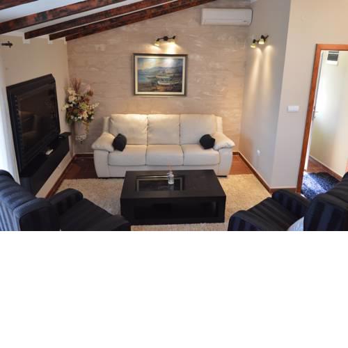 Mia Apartment